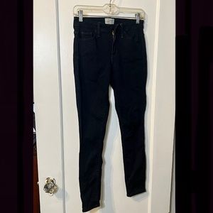 Universal Threads Dark Wash Skinny Jeans